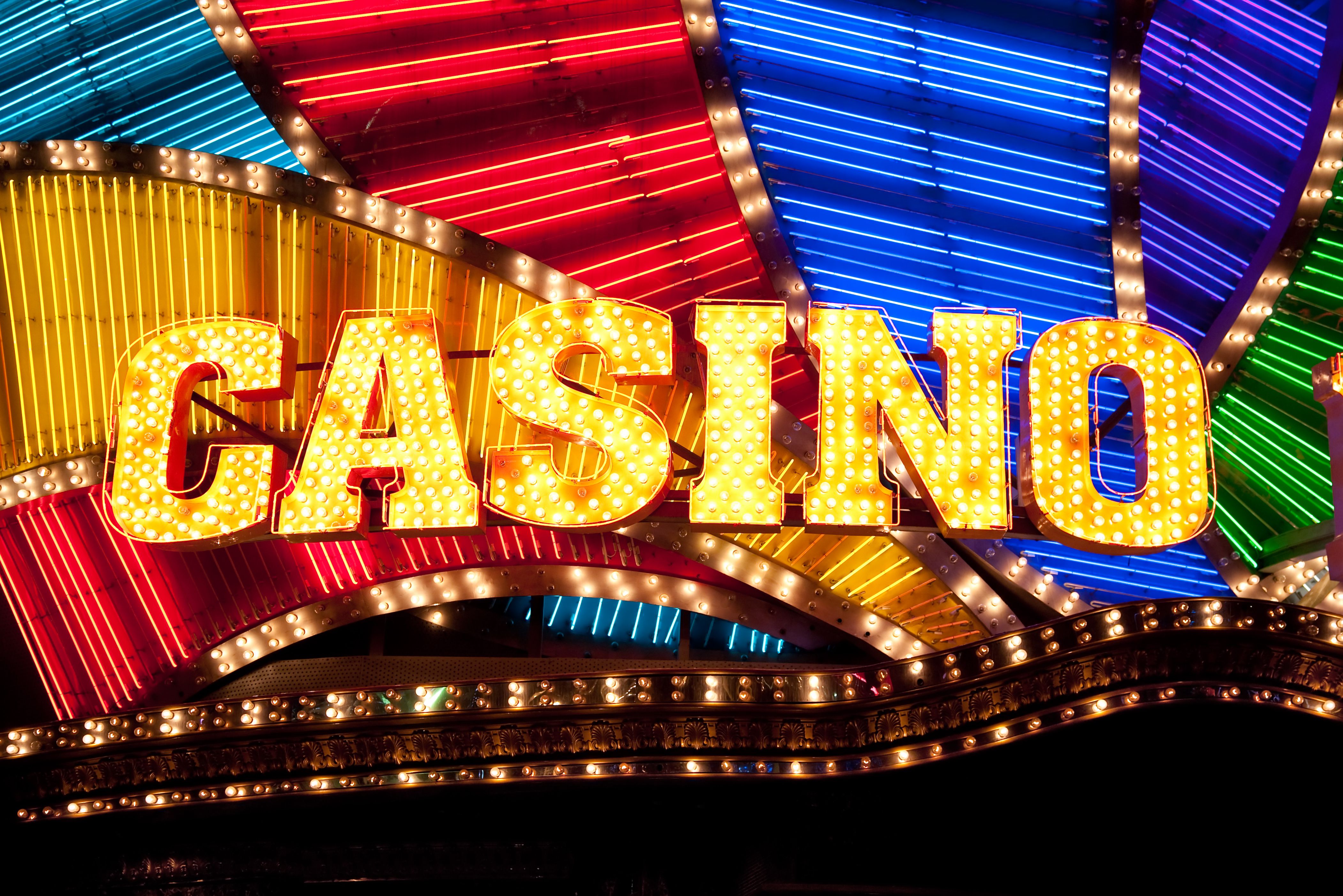 Canlı Blackjack'ta Kombo Stratejileri: Kazancınızı Artırın